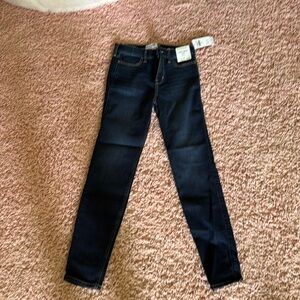 Abercrombie kids super skinny high-rise Jean